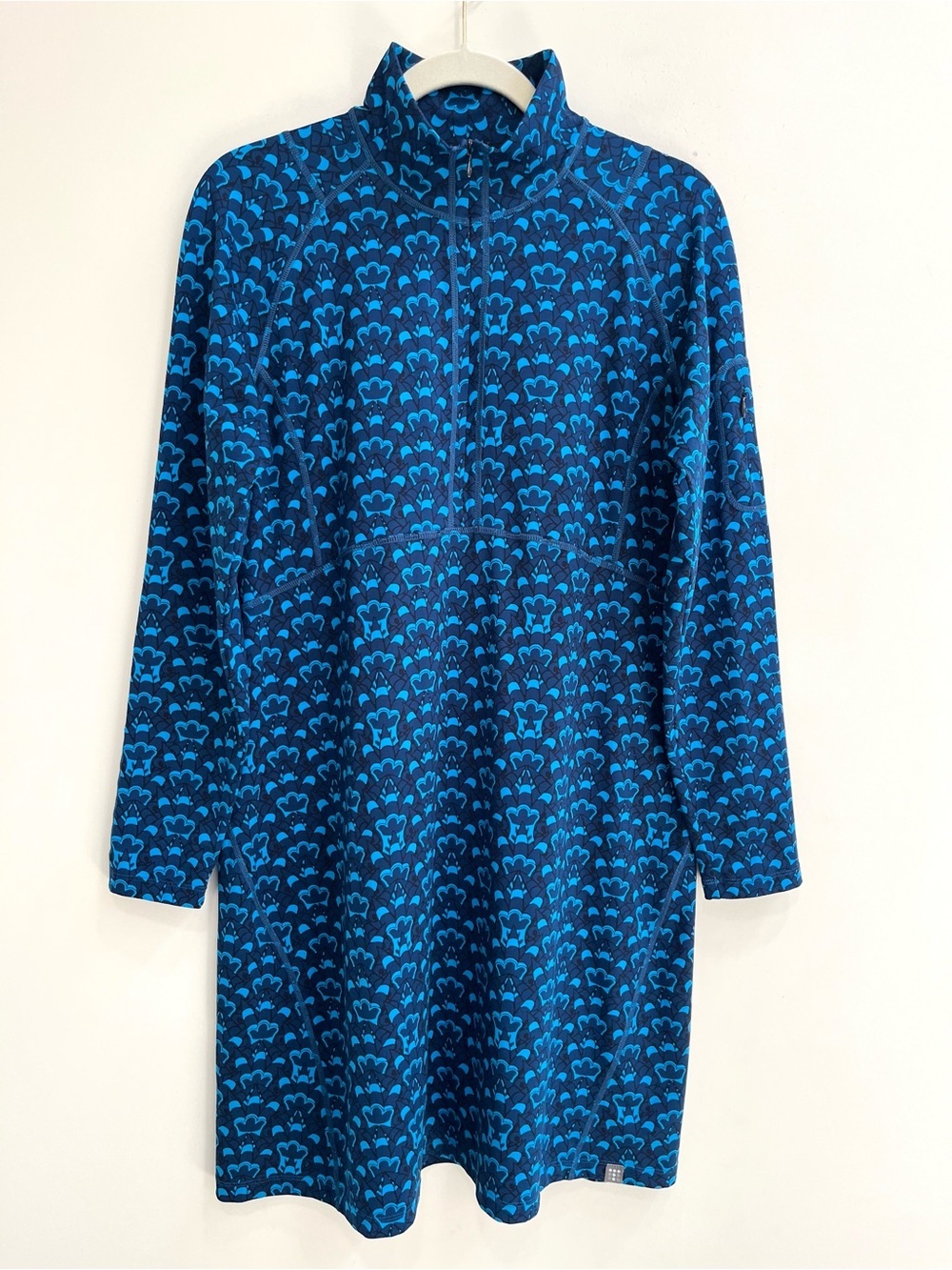 Title Nine Long Sleeve Getaway Dress Women Large Blue Synergy Print Half Zip